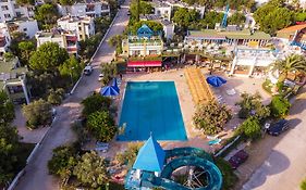 Club Afrodit Tatil Köyü